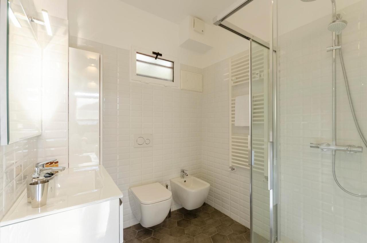 Joivy Spacious Apt For 6, Near Train Station And Beach Сестрі-Леванте Екстер'єр фото